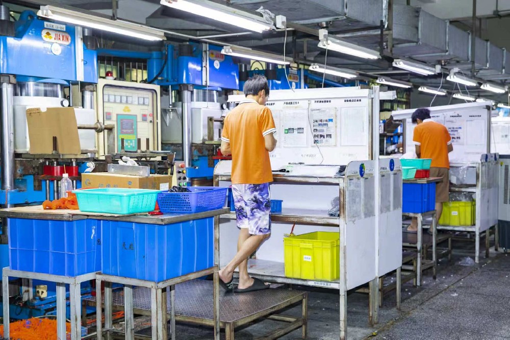 固态硅胶成型